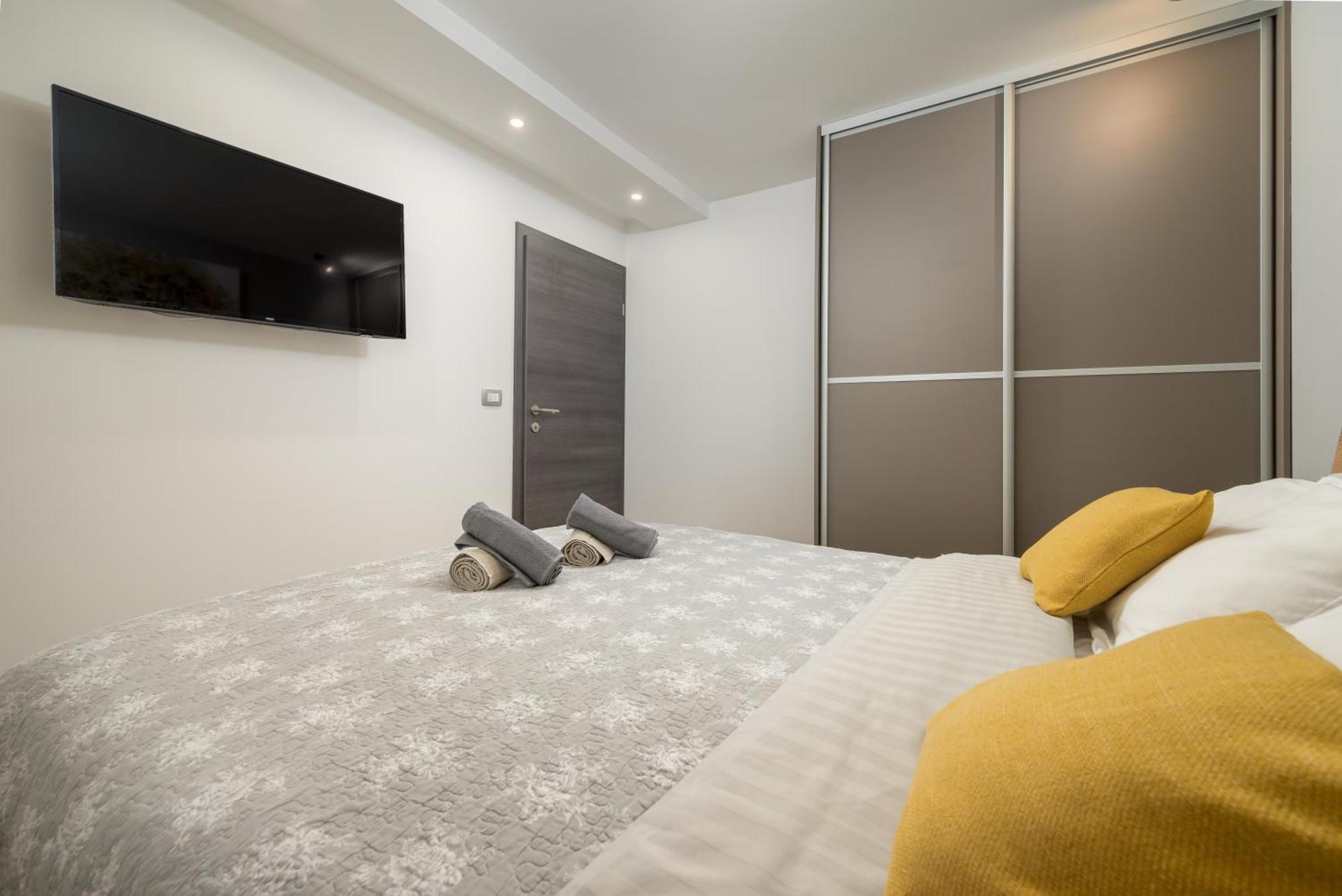 Lavanda Maslina - New Luxury Apartments Pula Ngoại thất bức ảnh